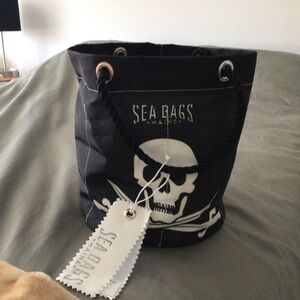 Jolly Roger Beverage Bucket Sea Bag